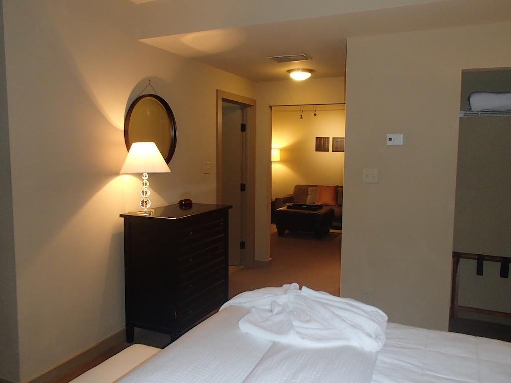 V Boutique Hotel Corpus Christi Bagian luar foto
