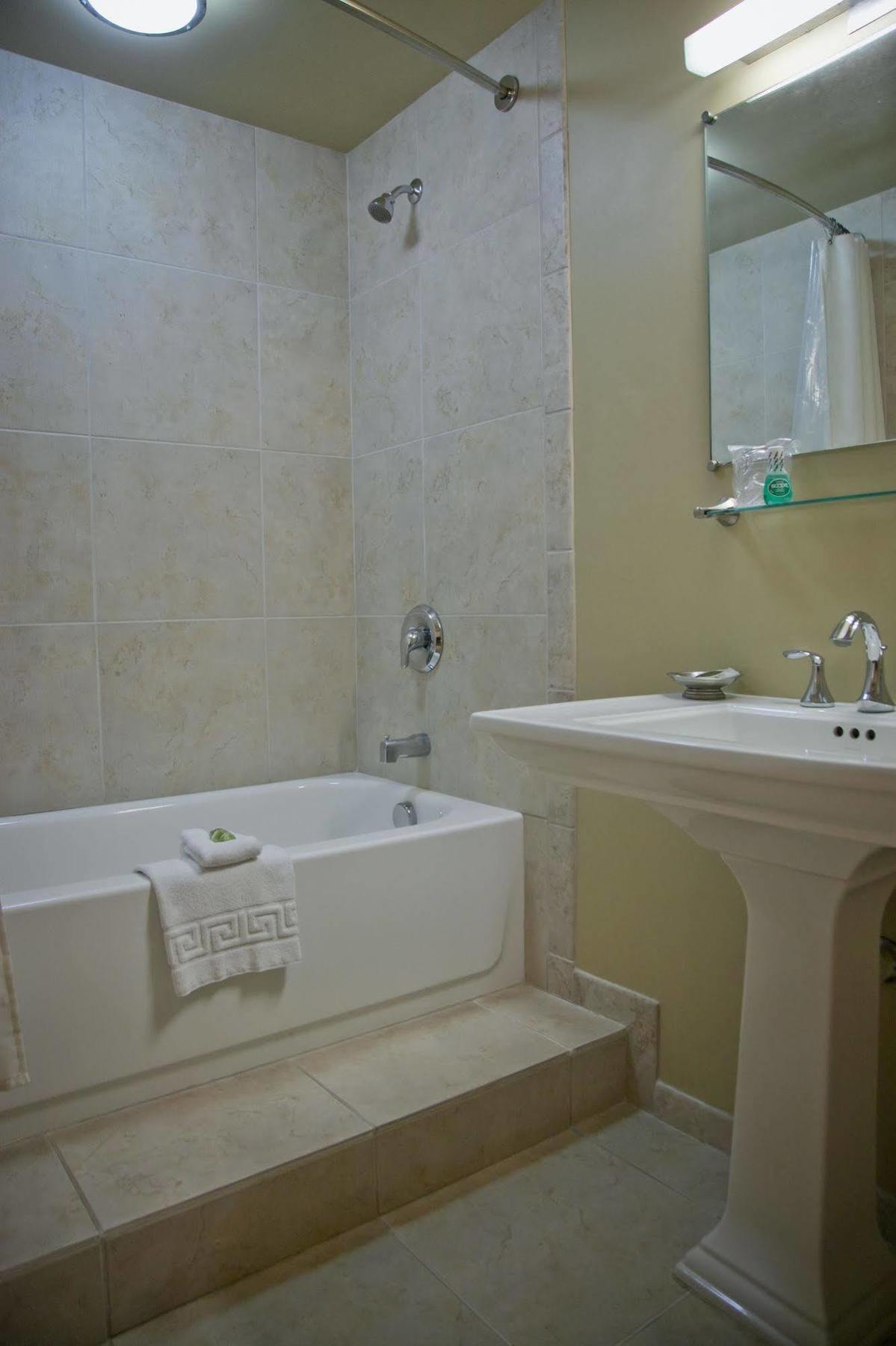 V Boutique Hotel Corpus Christi Bagian luar foto